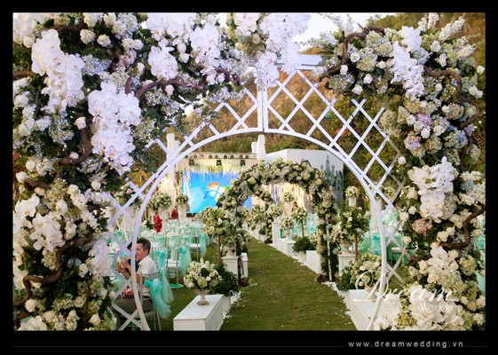 Trang trí tiệc cưới tại Vũng Tàu - 102.jpg